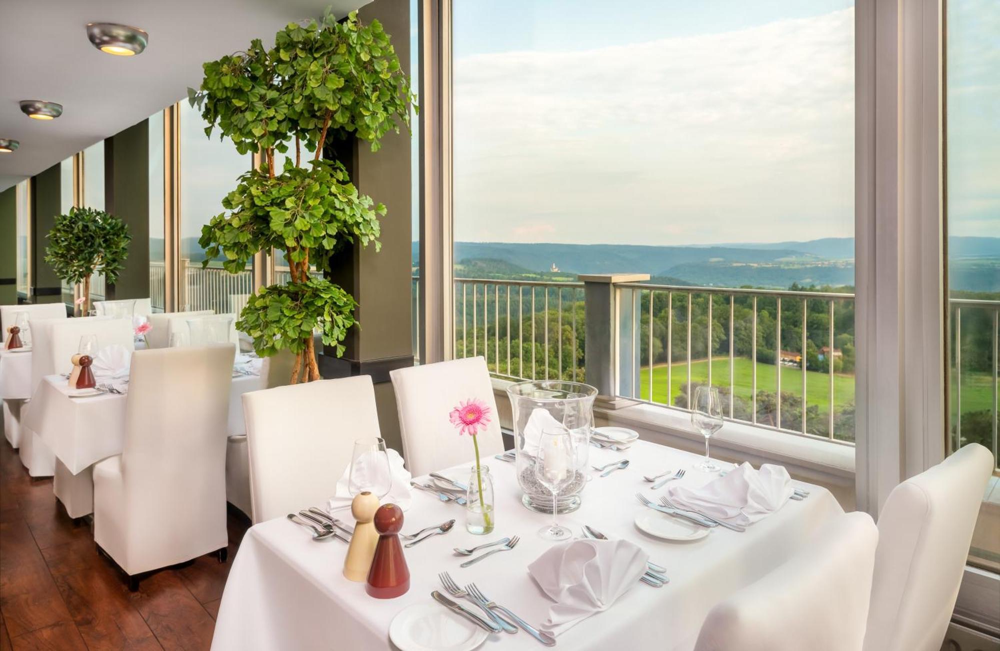 Wyndham Garden Lahnstein Koblenz Hotel Exterior foto
